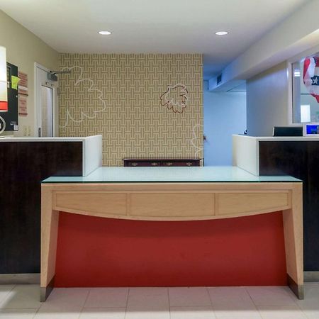 Mainstay Suites Hartford Мериден Экстерьер фото