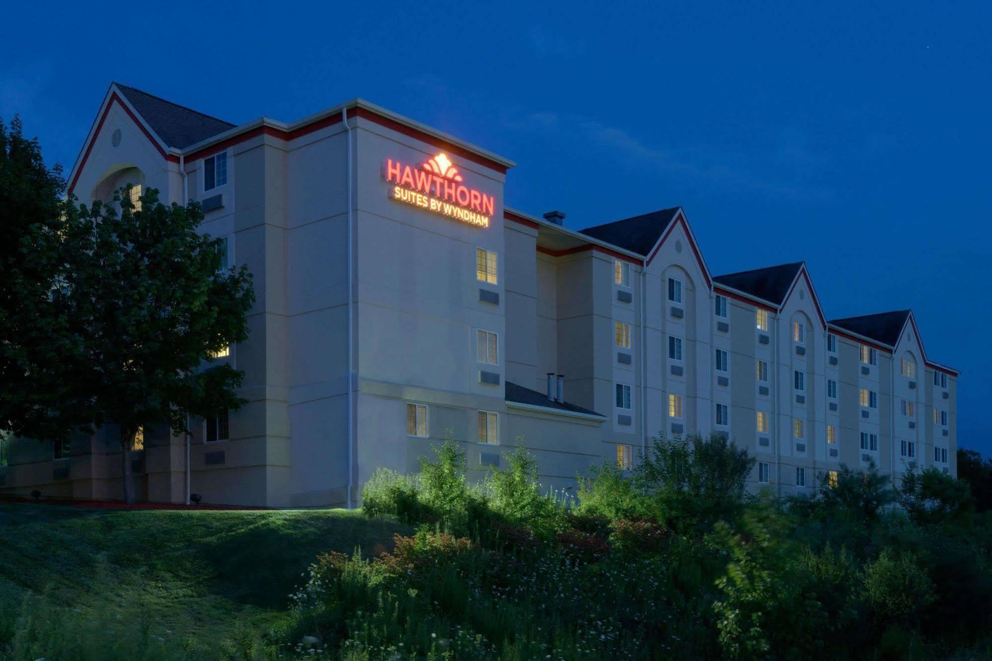 Mainstay Suites Hartford Мериден Экстерьер фото