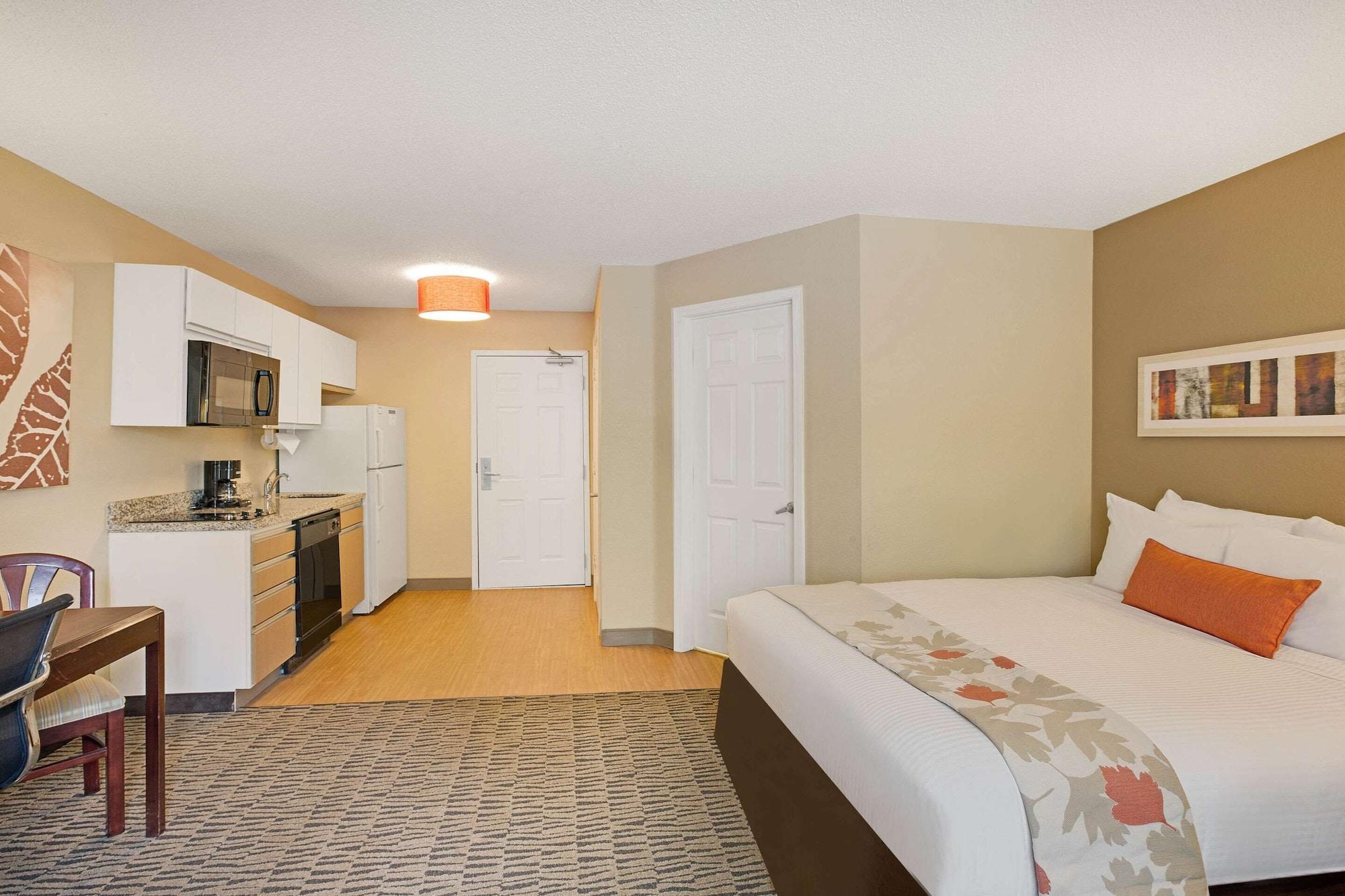 Mainstay Suites Hartford Мериден Экстерьер фото